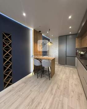 4-к квартира, вторичка, 170м2, 10/11 этаж