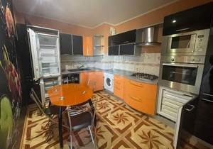 3-к квартира, вторичка, 73м2, 9/10 этаж