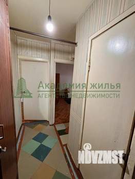 2-к квартира, вторичка, 44м2, 2/5 этаж