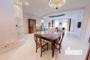 3-к квартира, вторичка, 137м2, 6/6 этаж