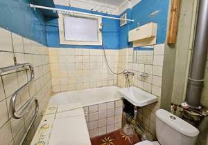 3-к квартира, вторичка, 56м2, 3/5 этаж