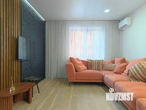 2-к квартира, вторичка, 82м2, 1/10 этаж