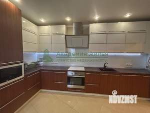 3-к квартира, вторичка, 94м2, 11/23 этаж