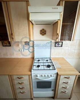 3-к квартира, вторичка, 64м2, 1/10 этаж