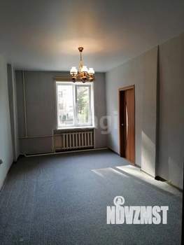 3-к квартира, вторичка, 74м2, 1/3 этаж