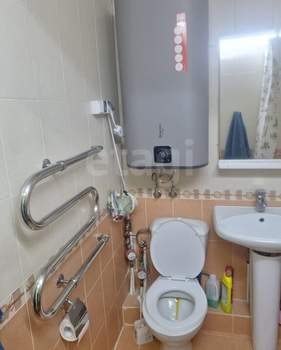 1-к квартира, вторичка, 38м2, 1/10 этаж