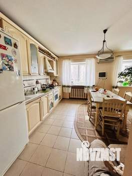 4-к квартира, вторичка, 158м2, 4/5 этаж