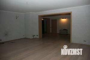 4-к квартира, вторичка, 205м2, 4/5 этаж