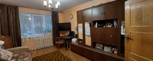 3-к квартира, вторичка, 63м2, 1/9 этаж
