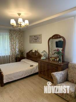 4-к квартира, вторичка, 94м2, 2/5 этаж