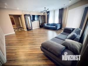 4-к квартира, вторичка, 165м2, 4/10 этаж