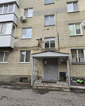 2-к квартира, вторичка, 43м2, 1/5 этаж