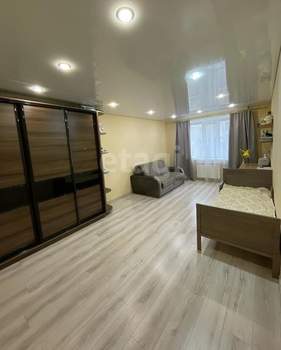 3-к квартира, вторичка, 70м2, 2/10 этаж