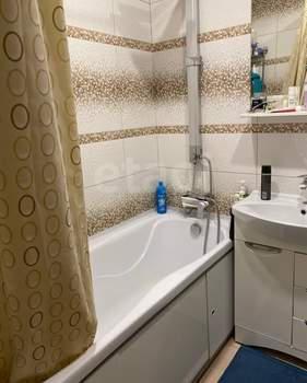 2-к квартира, вторичка, 64м2, 5/10 этаж