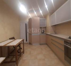 3-к квартира, вторичка, 74м2, 4/10 этаж