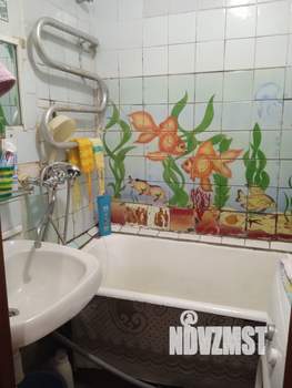 2-к квартира, вторичка, 43м2, 1/10 этаж