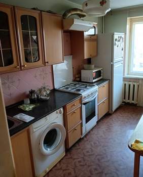 4-к квартира, вторичка, 77м2, 6/9 этаж