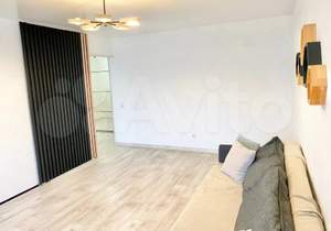 3-к квартира, вторичка, 77м2, 8/10 этаж