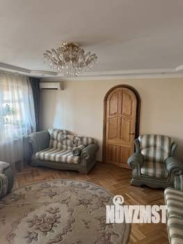 4-к квартира, вторичка, 126м2, 5/11 этаж