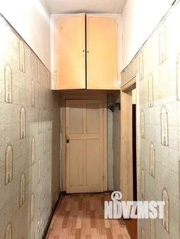 2-к квартира, вторичка, 46м2, 1/4 этаж