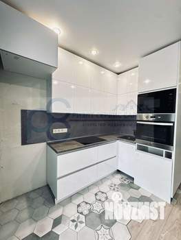 1-к квартира, вторичка, 42м2, 13/23 этаж