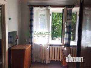 2-к квартира, вторичка, 42м2, 3/5 этаж