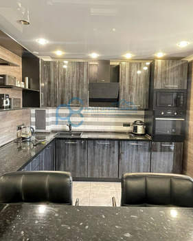 2-к квартира, вторичка, 58м2, 10/10 этаж