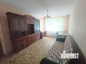 3-к квартира, вторичка, 58м2, 1/9 этаж