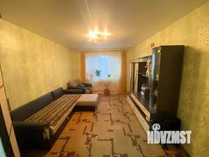 3-к квартира, вторичка, 65м2, 1/9 этаж