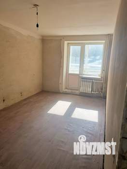 2-к квартира, вторичка, 60м2, 3/10 этаж