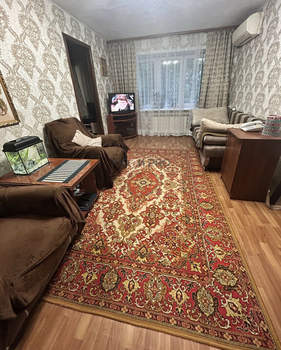 2-к квартира, вторичка, 42м2, 1/5 этаж