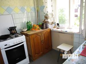 3-к квартира, вторичка, 60м2, 3/5 этаж