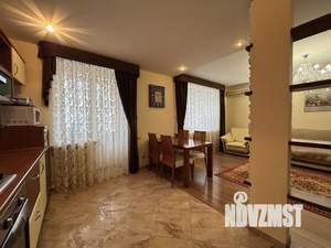 3-к квартира, вторичка, 130м2, 7/10 этаж