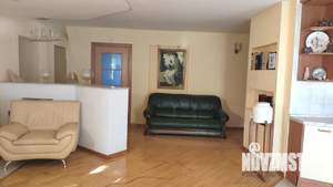 4-к квартира, вторичка, 115м2, 2/11 этаж