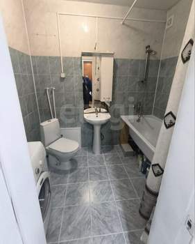 1-к квартира, вторичка, 61м2, 1/5 этаж