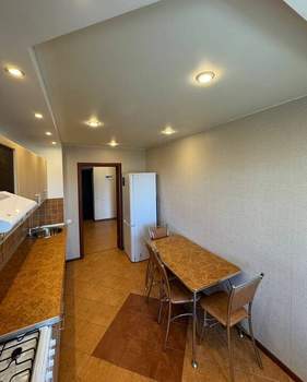 2-к квартира, вторичка, 64м2, 7/10 этаж