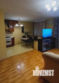 3-к квартира, вторичка, 76м2, 4/10 этаж