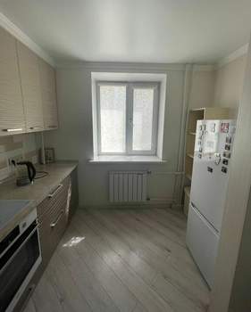 Студия квартира, вторичка, 37м2, 3/10 этаж