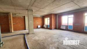 2-к квартира, вторичка, 103м2, 5/5 этаж