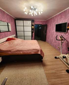 3-к квартира, вторичка, 79м2, 1/10 этаж