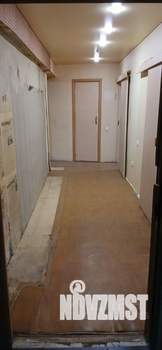 3-к квартира, вторичка, 55м2, 1/10 этаж