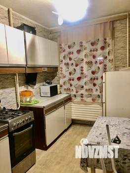 3-к квартира, вторичка, 56м2, 1/9 этаж