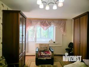 2-к квартира, вторичка, 50м2, 8/9 этаж