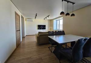 3-к квартира, вторичка, 76м2, 17/17 этаж