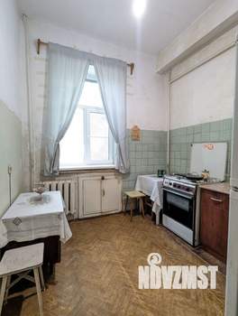 2-к квартира, вторичка, 46м2, 1/4 этаж