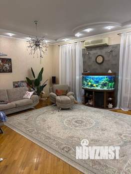 5-к квартира, вторичка, 231м2, 1/10 этаж