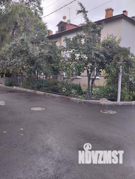 3-к квартира, вторичка, 61м2, 2/2 этаж