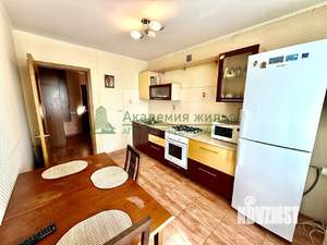 2-к квартира, вторичка, 61м2, 7/10 этаж