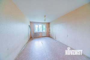 3-к квартира, вторичка, 82м2, 9/10 этаж