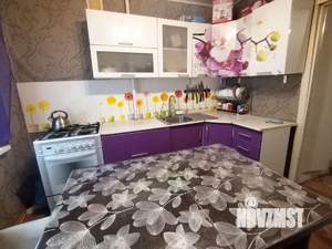 3-к квартира, вторичка, 59м2, 2/10 этаж